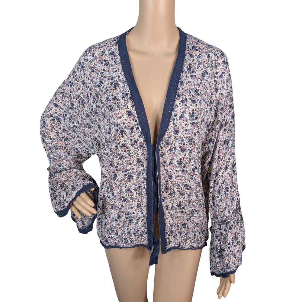 Nalini Anthropologie Blue Floral Kimono Top One Size OS Crochet Lace Tassel Boho